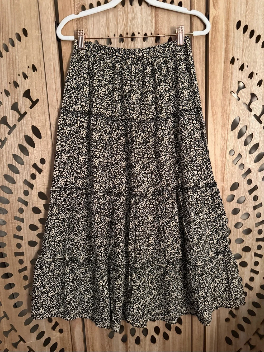 Japna Floral Tiered Midi Skirt | Size M